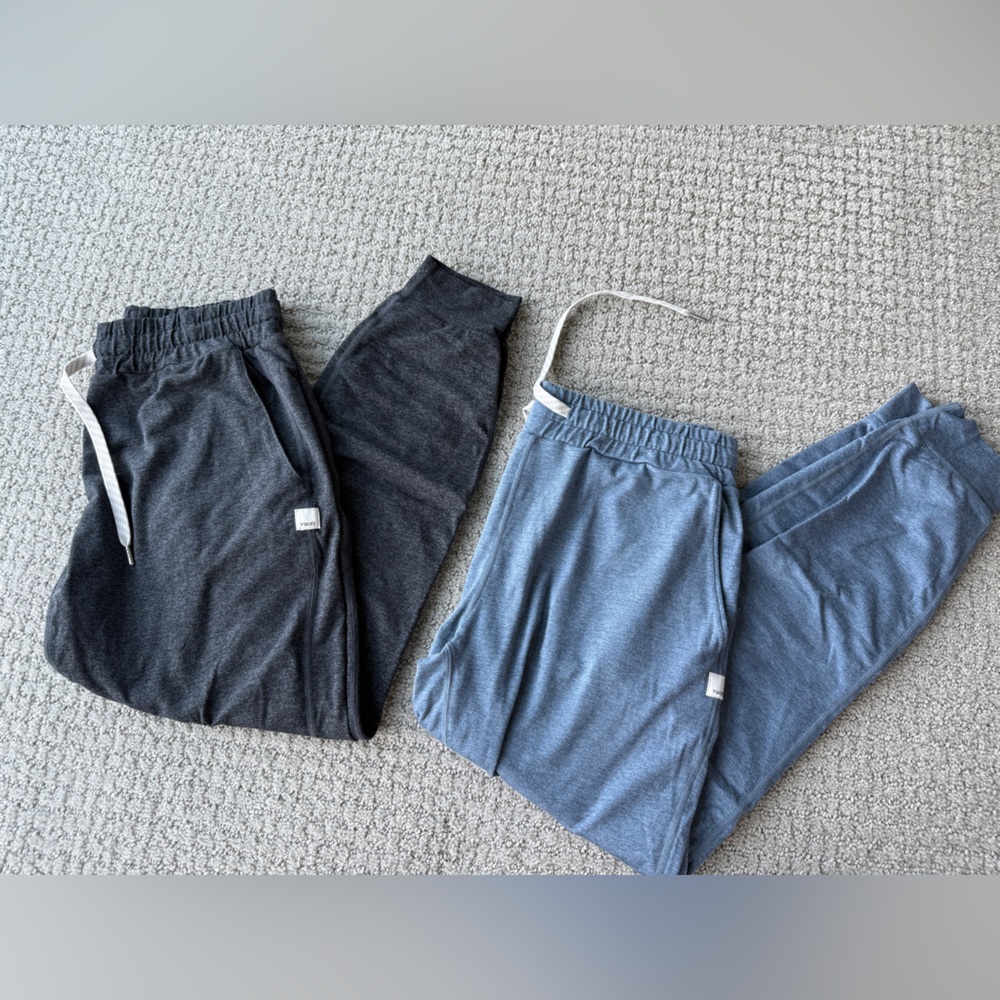 Vuori Women’s Joggers Set